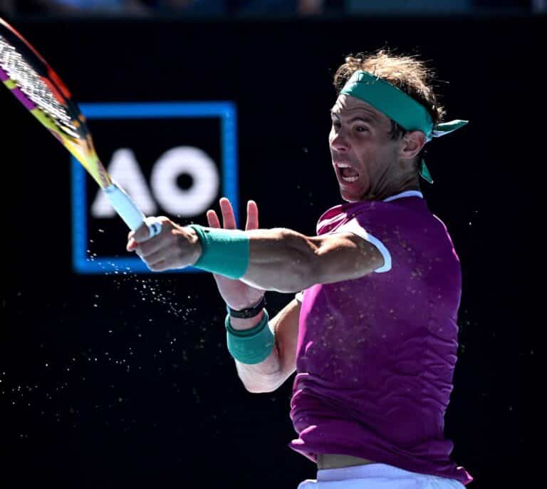 Nadal vence al dolor y se clasifica a las semis de Australia: "Estaba destrozado"