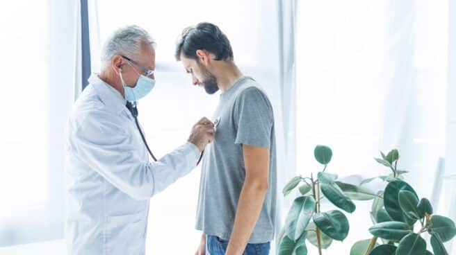 tumores-corazon-quironsalud Tres cuartas partes de los tumores cardíacos primarios son benignos, pero su presencia afecta al funcionamiento normal de este órgano clave, tal y como explican desde la unidad de Cardiología del Hospital Quirónsalud Alicante.