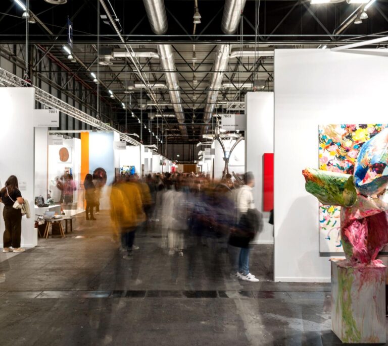 ARCO 40(+1): homenaje a las rías gallegas, arte NFT y con menos galerías que antes de la pandemia