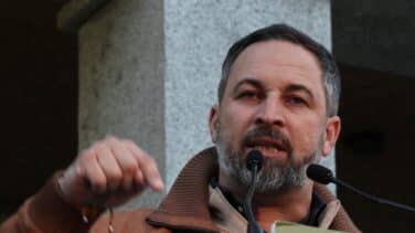Abascal replica a Ayuso: "En España se ha regalado la nacionalidad a ilegales"