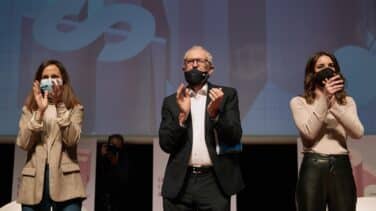 Podemos resucita al caído Jeremy Corbyn para lanzar el órdago de la reforma fiscal al PSOE