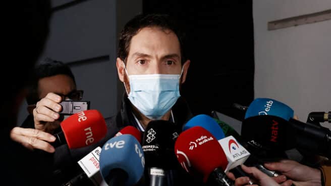 Sayas (UPN) replica a Carmen Calvo por llamarles "traidores" a él y a Adanero El diputado de UPN Sergio Sayas ha sostenido en respuesta a las palabras de la diputada y exvicepresidenta del Gobierno Carmen Calvo, quien les ha calificado de "traidores"