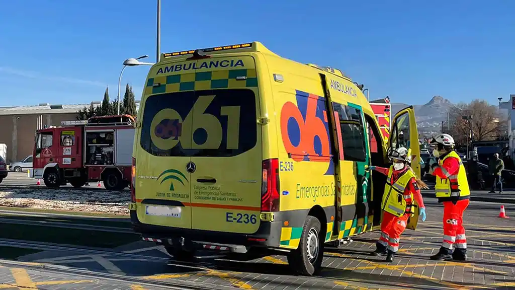 Agredida una trabajadora discapacitada por varias personas en Antequera