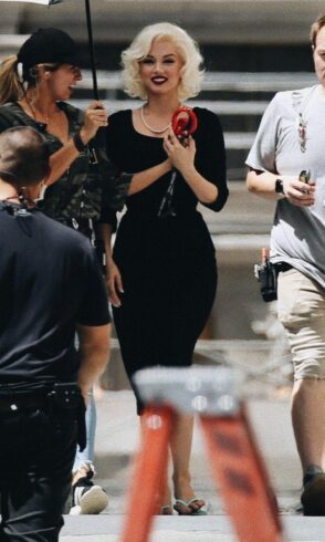 Ana de Armas rodando la película de Marilyn Monroe, 'Blonde'