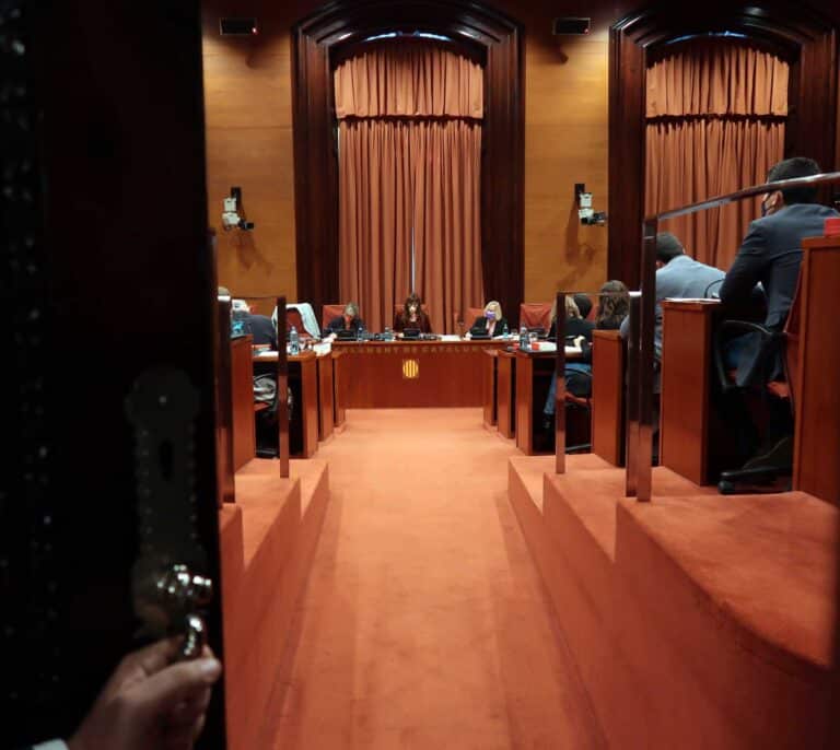 Comunes, Cs, Vox y PP piden la dimisión de Borràs por mentir en el caso Juvillà