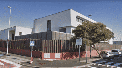Un boicot a la campaña de vacunación con aviso de bomba provoca el desalojo de un colegio en Granadilla (Tenerife)