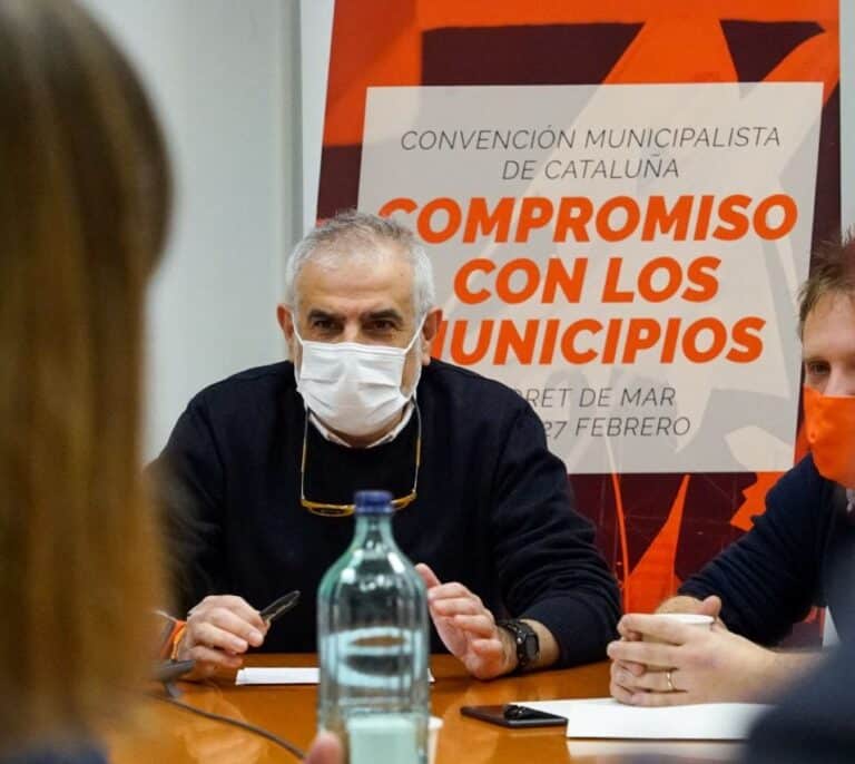 Cs busca rearmar su estructura local en Cataluña tras la debacle en Madrid y CyL