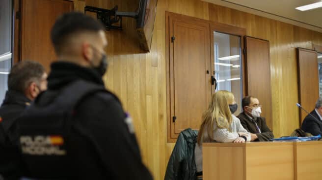El jurado declara por unanimidad culpable a la madre de Desirée Leal por el asesinato de su hija en Lugo Juicio a Desirée Leal por el asesinato de su hija en Lugo