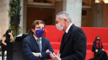 Gallardón avisó a Almeida que desde el Ayuntamiento de Madrid se investigaba al hermano de Ayuso