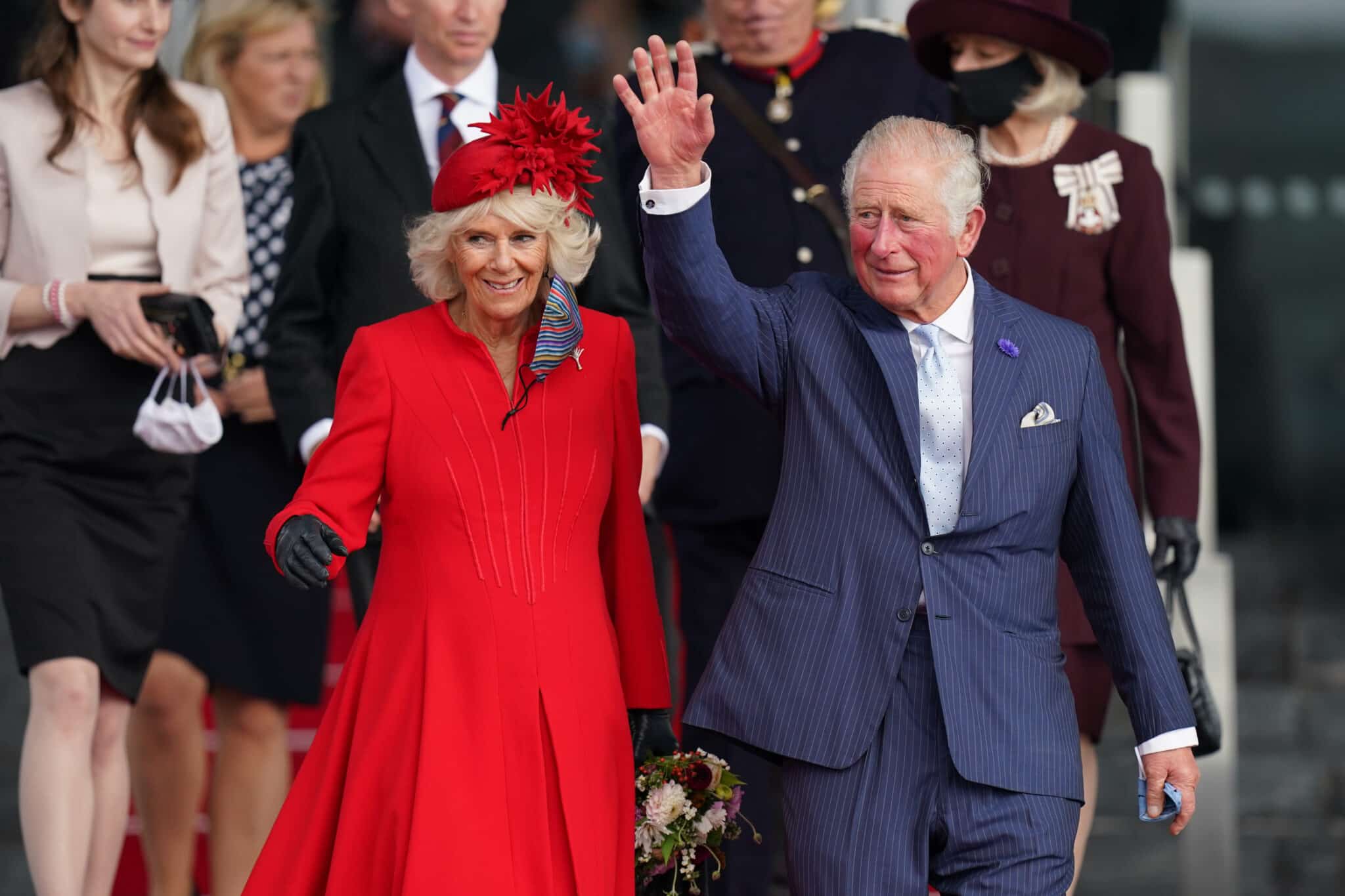 Camila Praker Bowles, duquesa de Cornualles, junto con su marido, el príncipe Carlos de Inglaterra