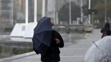 Hoy, lluvias débiles en el Cantábrico, alto Ebro y Pirineos