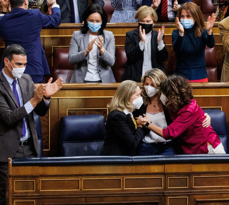 Sánchez saca pecho tras aprobar la reforma laboral por un voto erróneo: "Es la victoria de toda España"