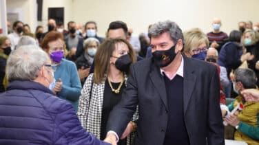 Escrivá ve la reforma de las pensiones como "una película de miedo" con "final feliz"