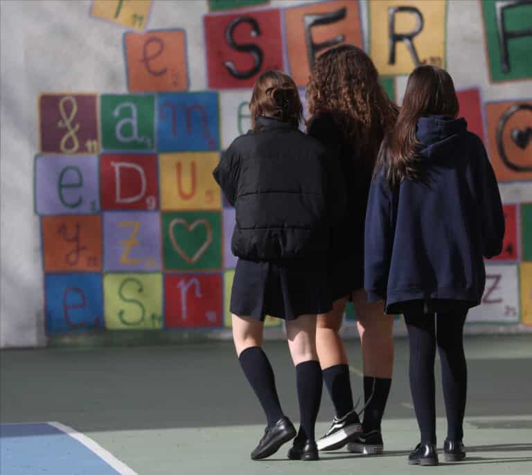 Cataluña eliminará las cuarentenas escolares a partir del 21 de febrero
