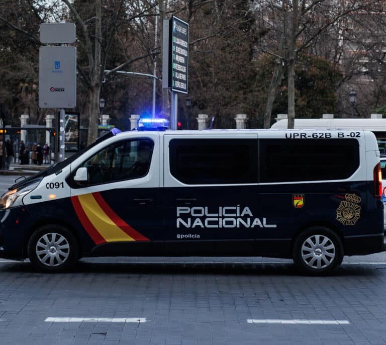 Condenado un policía por abusar de una compañera con un sedante en el café