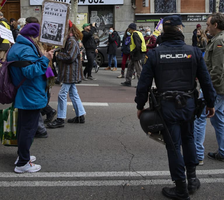 La Policía tendrá que informar del uso de cámaras para grabar manifestaciones