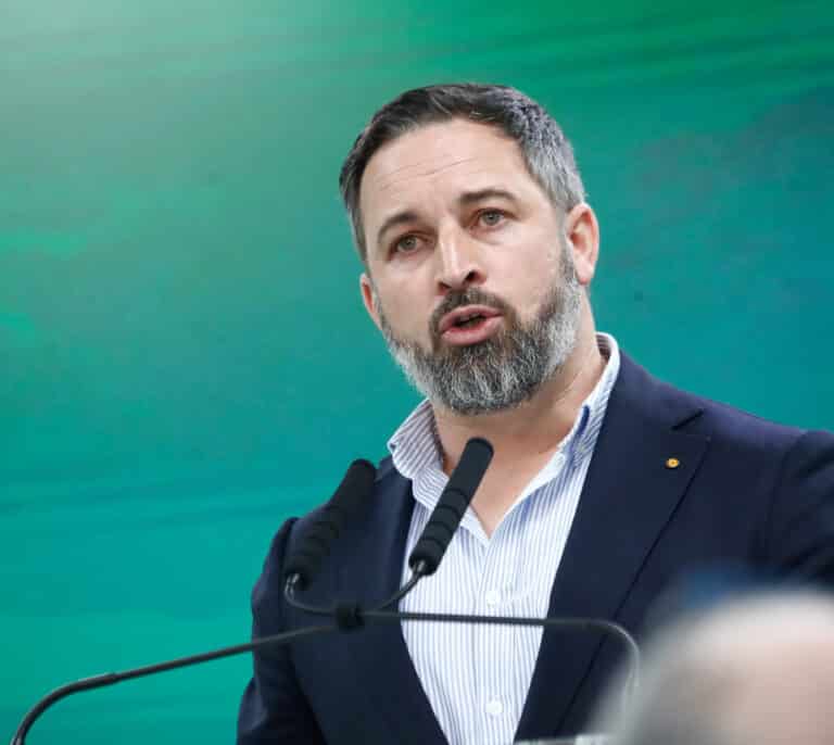 Abascal, tras el rechazo de Feijóo: "El PP se equivoca negando acciones conjuntas contra Sánchez"