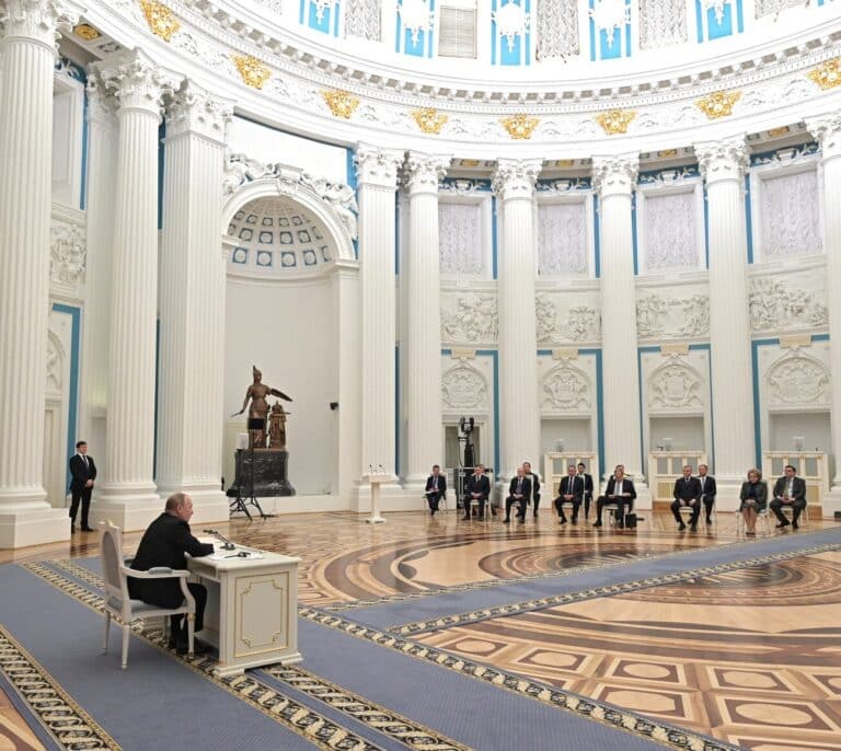 Putin reconoce la independencia de las repúblicas ucranianas de Donetsk y Lugansk