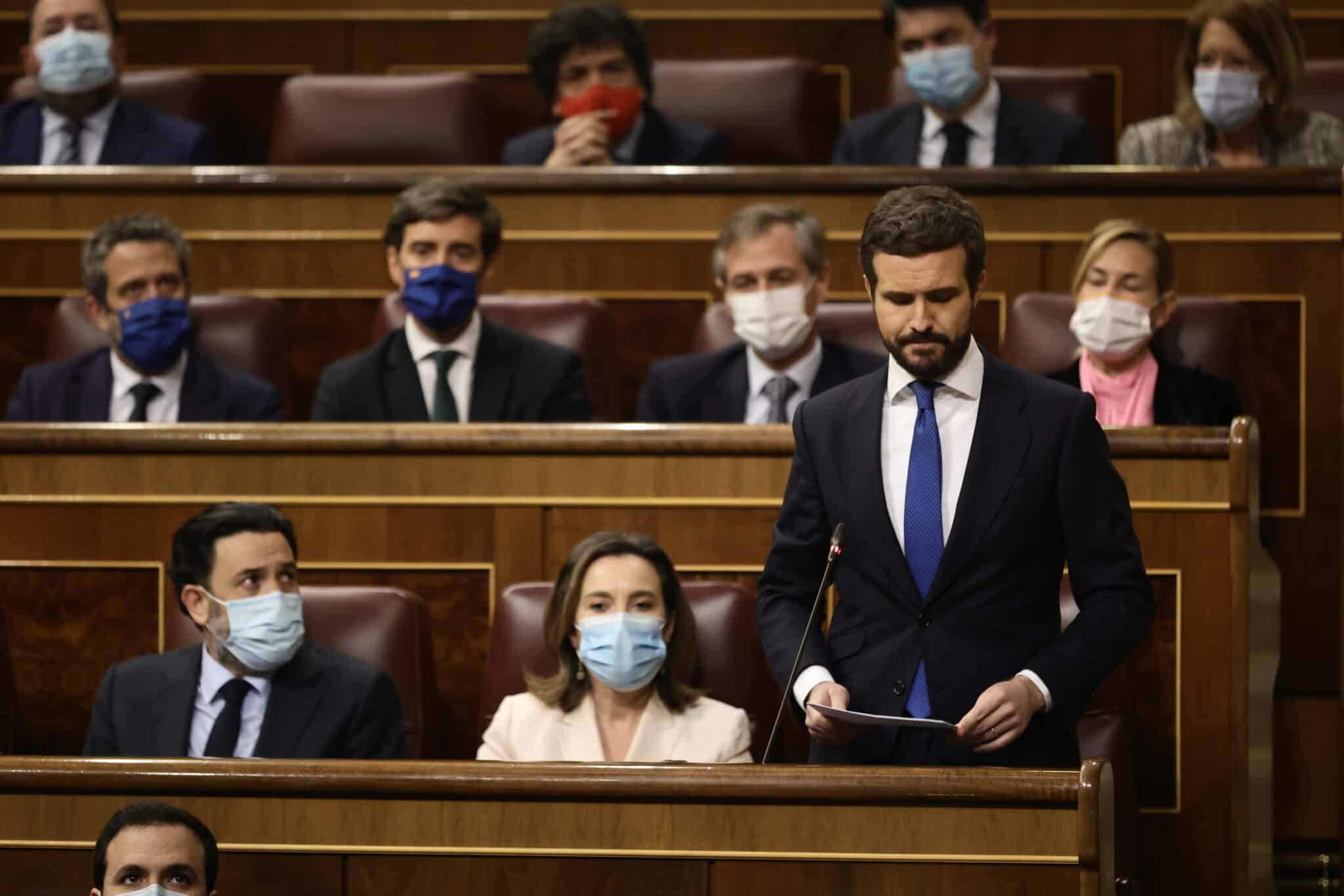 El todavía líder del PP, Pablo Casado, en su último control parlamentario este miércoles