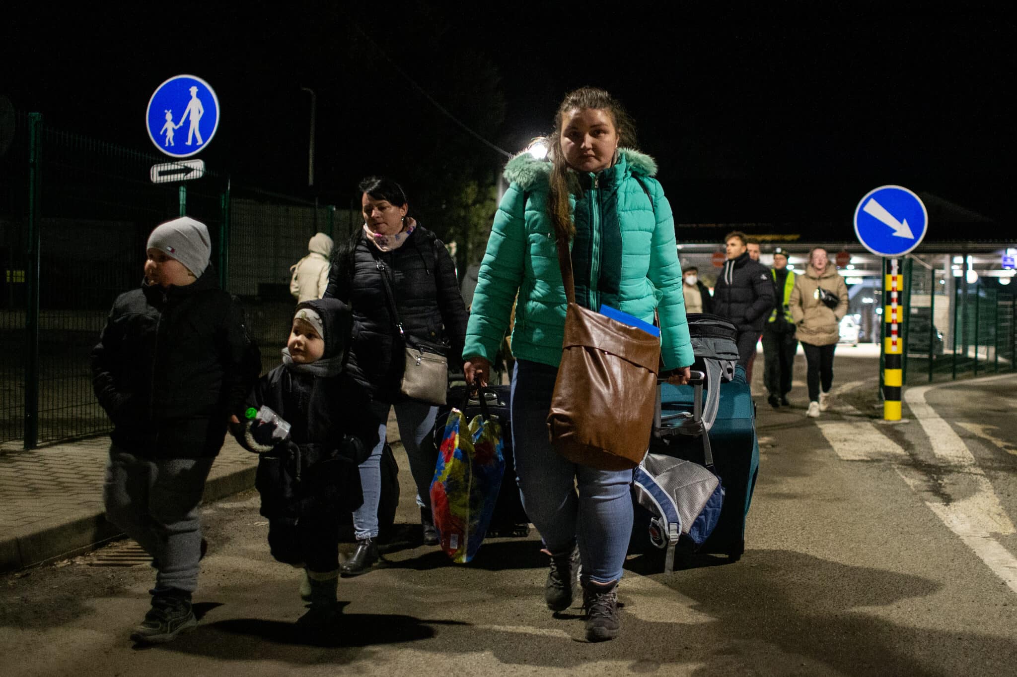 Polonia cifra en 100.000 las personas que han cruzado su frontera con Ucrania