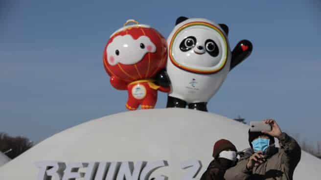Bing Dwen Dwen y Shuey Ron Ron, mascotas de los Juegos Olímpicos de Pekín 2022