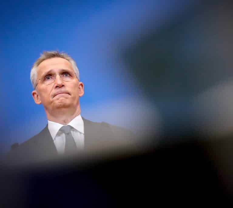 Stoltenberg, secretario general de la OTAN: "No vemos ningún repliegue de tropas rusas"