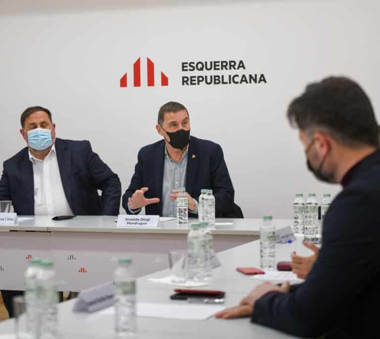 Junqueras relaciona la invasión de Ucrania con la crisis del PP: "autoritarismo y corrupción van ligados"