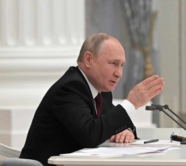 Rusia evita su primer impago desde 1918 al lograr abonar sus eurobonos