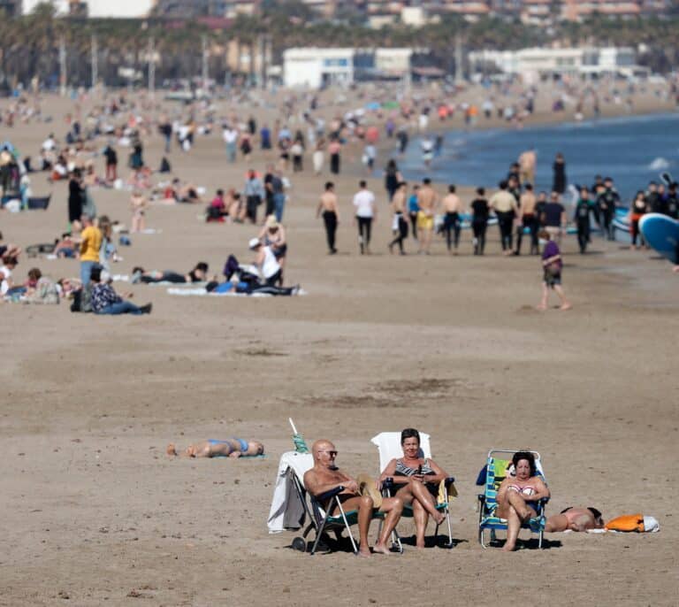Tiempo seco y soleado en casi toda España y temperaturas en ascenso