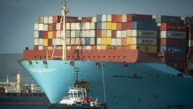 El precio disparado de los contenedores multiplica hasta por seis los beneficios de las navieras