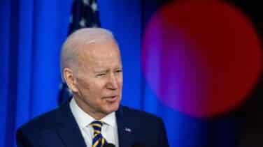 Biden avisa a Putin que Estados Unidos está listo para "todos los escenarios" en una llamada de una hora
