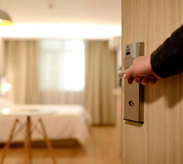 CaixaBank concede 2.600 millones de crédito al sector hotelero español en 2021