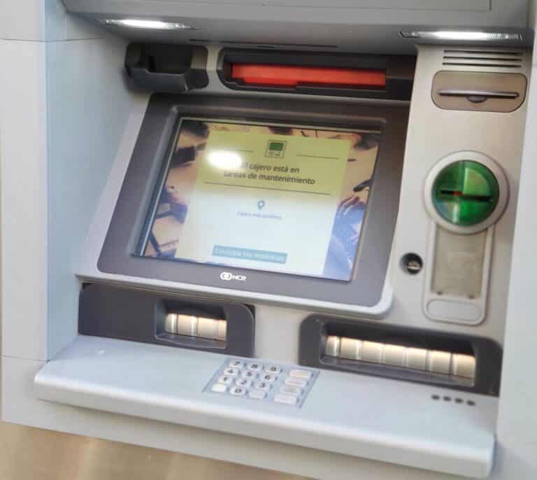 "Las entidades financieras han abandonado al medio rural"