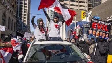 Estado de emergencia en la capital de Canadá por las protestas de camioneros antivacuna