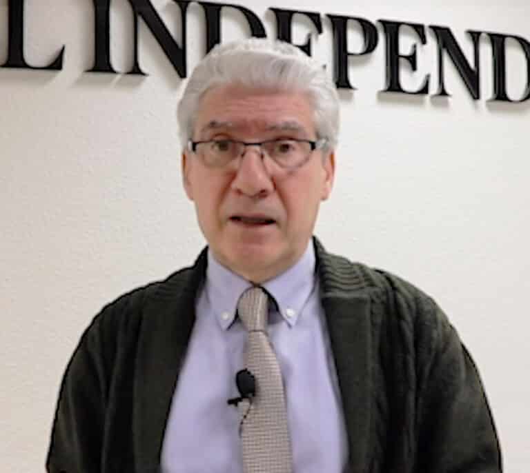 El análisis de Casimiro García-Abadillo: "Fracasa la estrategia de Casado en Castilla y León"