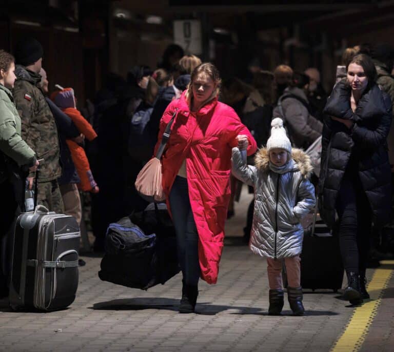 ACNUR confirma más de 360.000 refugiados ucranianos desde el principio de la invasión rusa