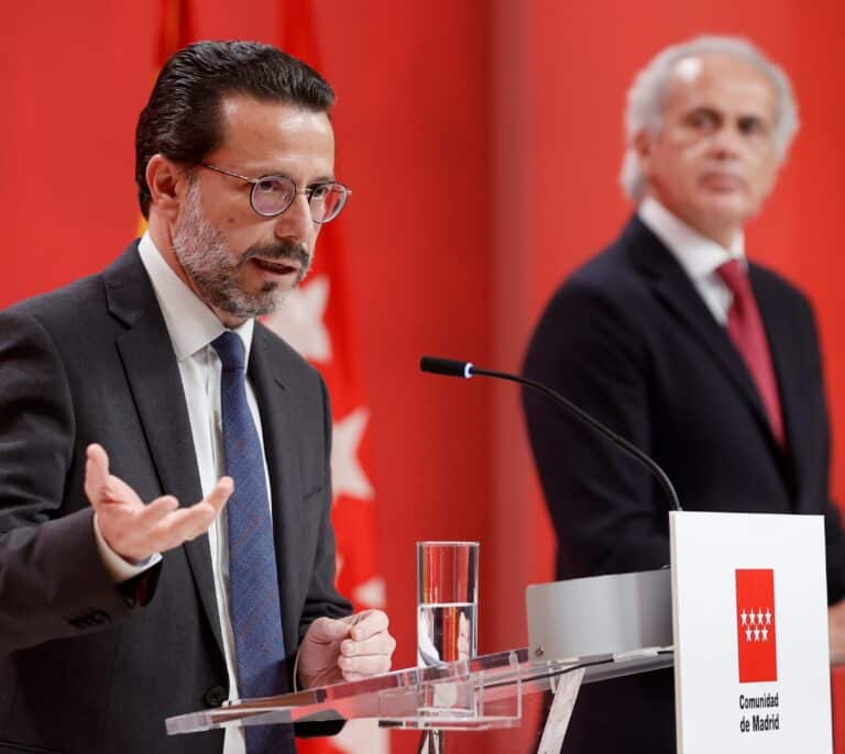 Ayuso aclara que su hermano recibió 55.000 euros pero no explica otras facturas