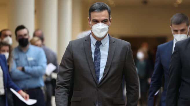 El problema es Sánchez, no Vox El presidente del Gobierno, Pedro Sánchez, a su llegada a la sesión de control celebrada por el pleno del Senado, este martes en Madrid.