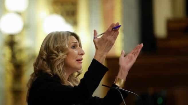 La ministra de Trabajo, Yolanda Díaz, interviene durante el pleno del Congreso de los Diputados que debate y vota la convalidación de la reforma laboral. La ministra de Trabajo, Yolanda Díaz, interviene durante el pleno del Congreso de los Diputados que debate y vota la convalidación de la reforma laboral.