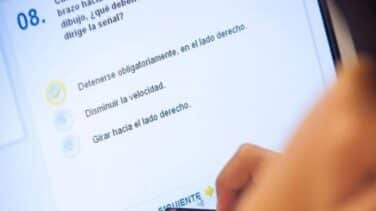 La DGT aconseja conceder un 50% de tiempo extra en el examen teórico a personas con dificultades de aprendizaje