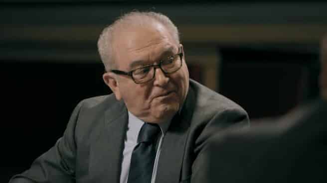 Eduardo serra en un momento de la entrevista con Jordi Évole