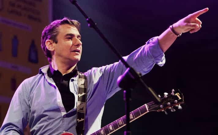 Fernando López, miembro de 'Modestia Aparte' en un concierto