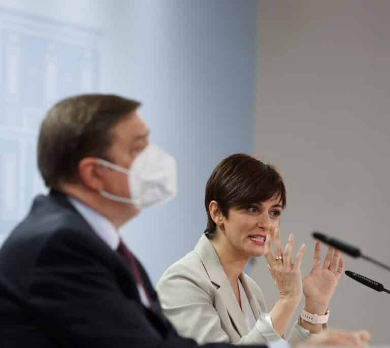 Moncloa desprecia la propuesta fiscal de Belarra y Montero y la contrapone a la "política útil"