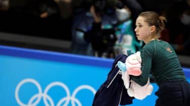 Sainete en Pekín 2022: el TAS permite competir a Valieva pero el COI no le entregará medallas