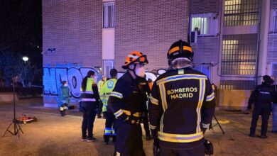 Dos hombres con pronóstico grave tras caer de un quinto al que entraron a robar en La Latina