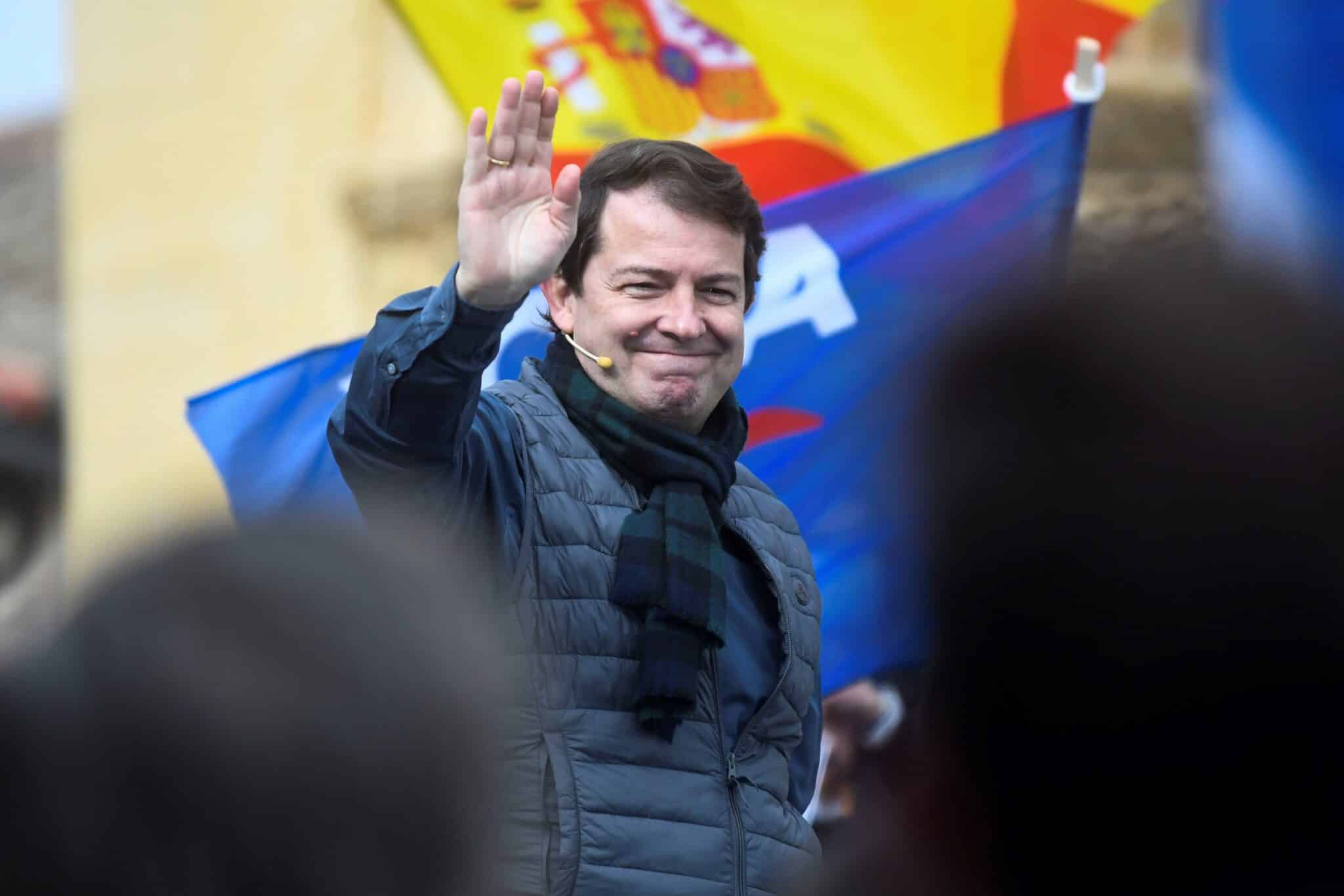 Alfonso Fernández Mañueco en Segovia durante un acto de Nuevas Generaciones del PP.