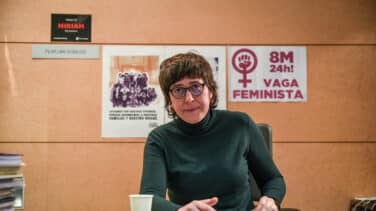 Lluvia de críticas a la líder de Podemos en Valencia por llamar "agujero negro" a Madrid y su gesto al llegar a Atocha