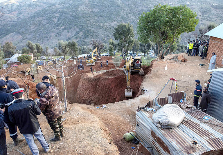 Rescate contrarreloj de Rayan, el niño de 5 años que cayó a un pozo de 32 metros en Marruecos