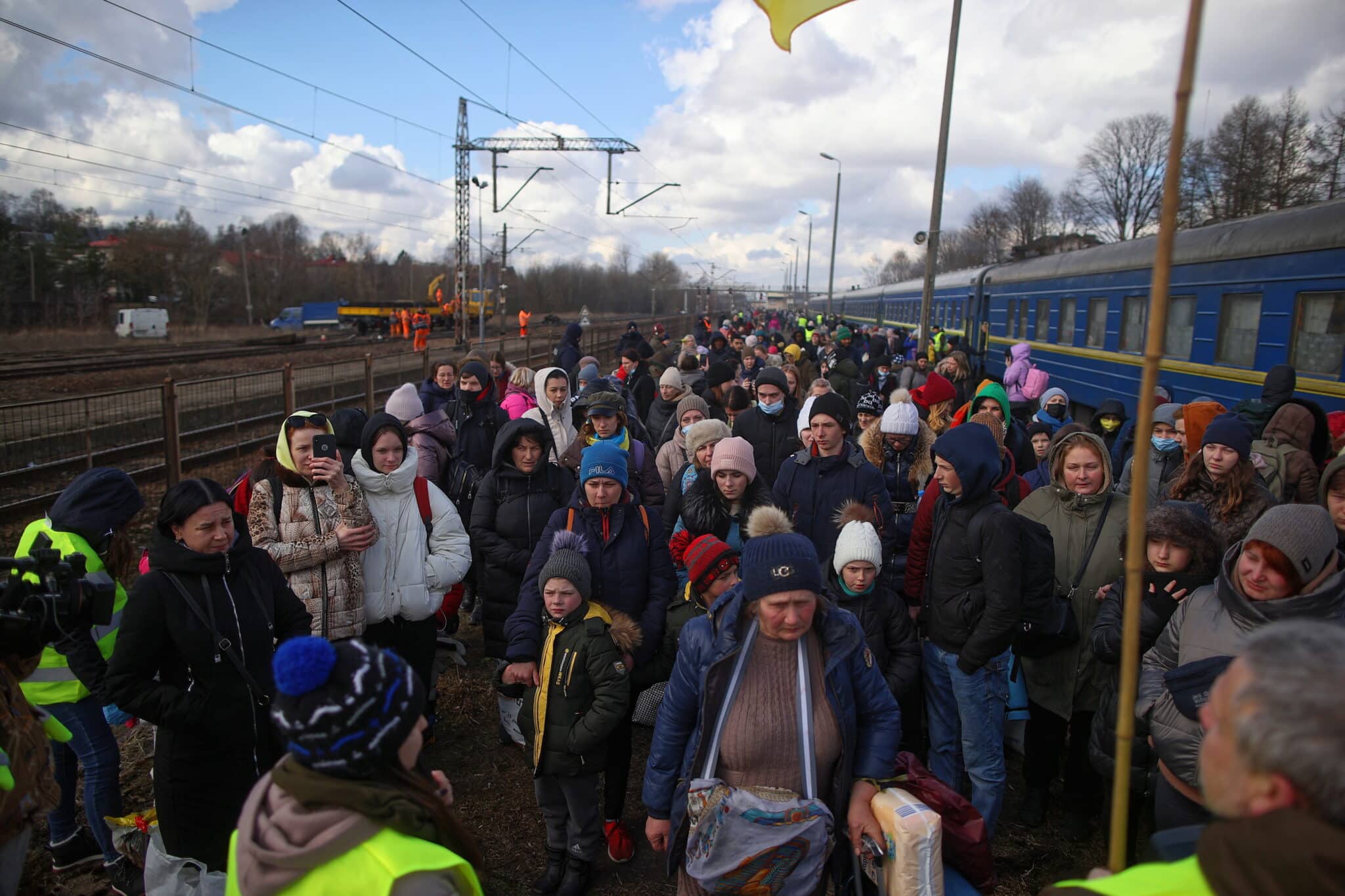 Refugiados ucranianos llegan a la ciudad de Olkusz, en Polonia