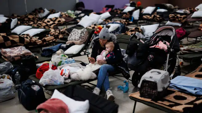 Se activa la evacuación de madres y niños ucranianos desde Polonia: "Quieren salir del horror que están viviendo"